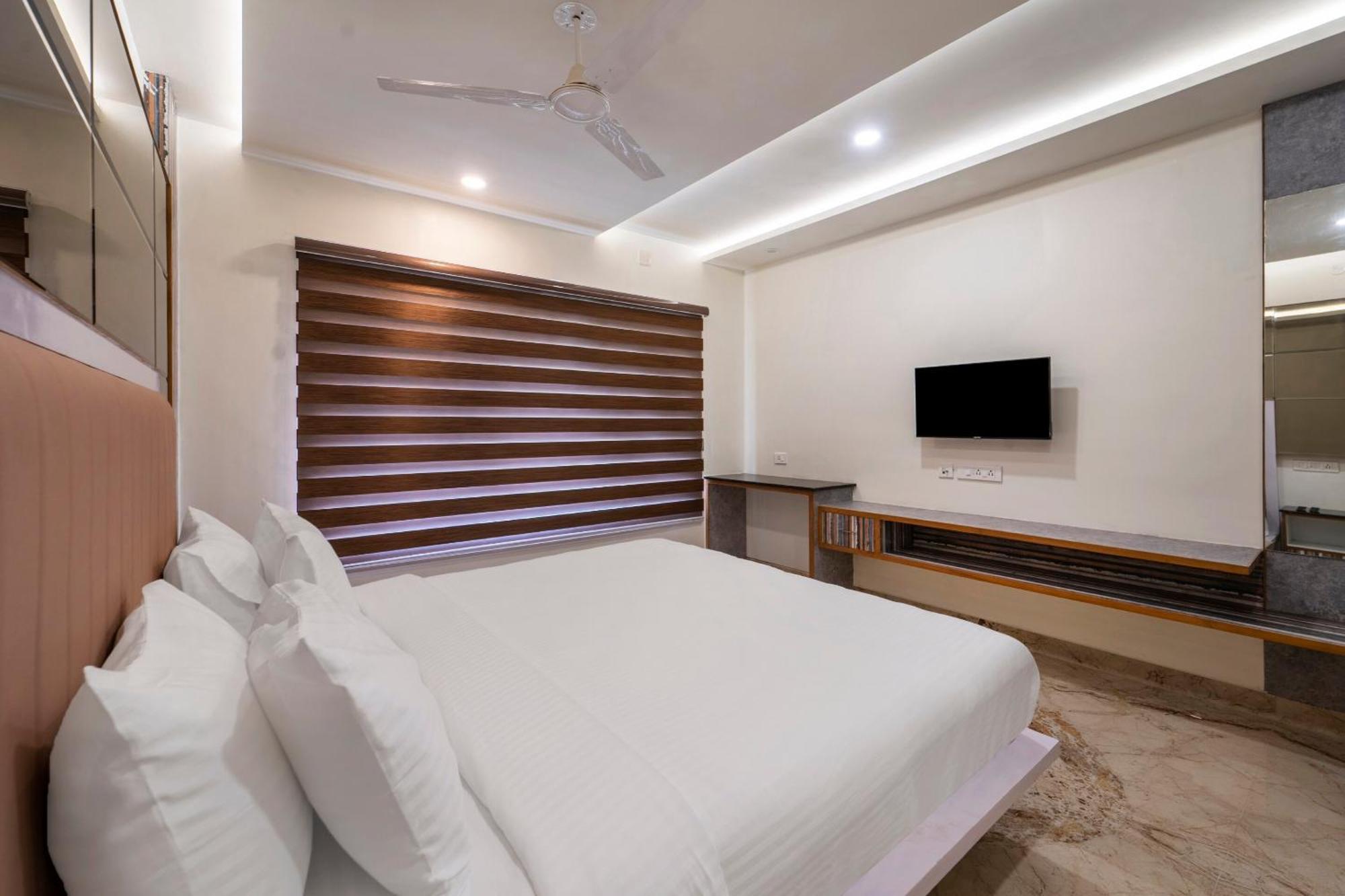 Palette - Coastal Grand Hotels & Resorts, Omr Resort Chennai